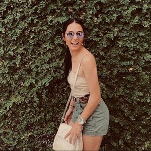 Meet your Posher, Molly